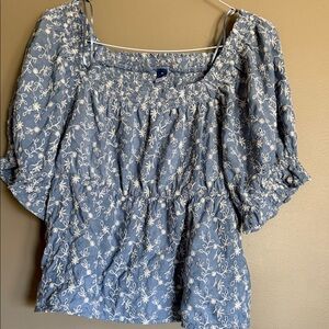 Old Navy Floral Blue Women's Top